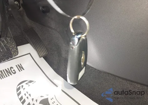 2025 Chevrolet Trax Fwd 2Rs from USA, damaged, VIN KL77LJEP9SC073643